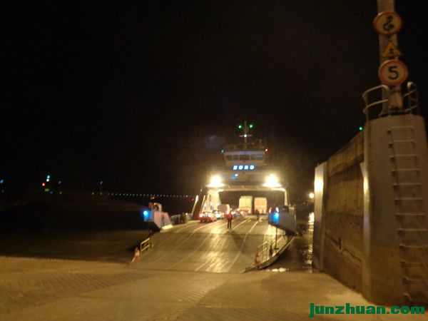 DSC02777_.jpg