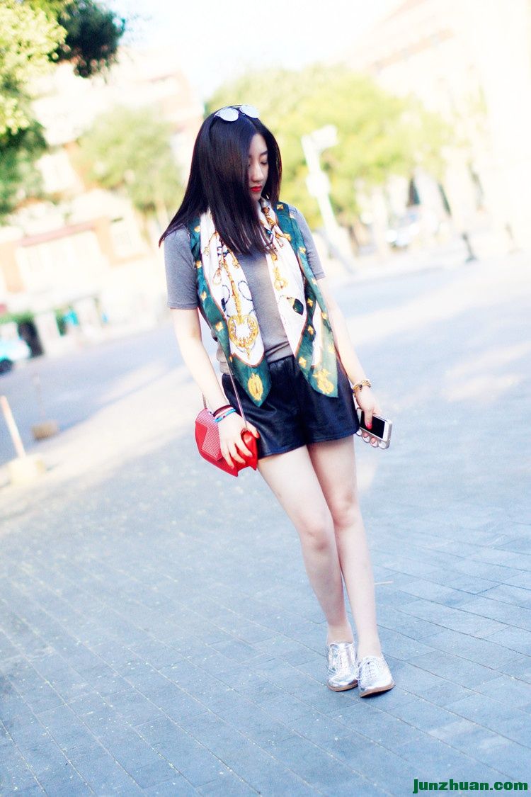 jd77a7bbbe24ae7446508dc5f6e8290c0.jpg
