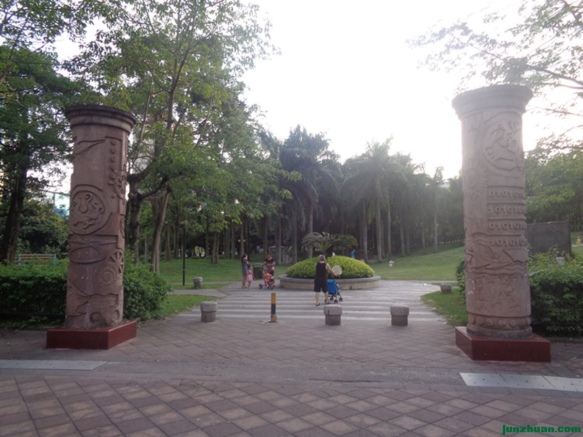 DSC00369_.jpg
