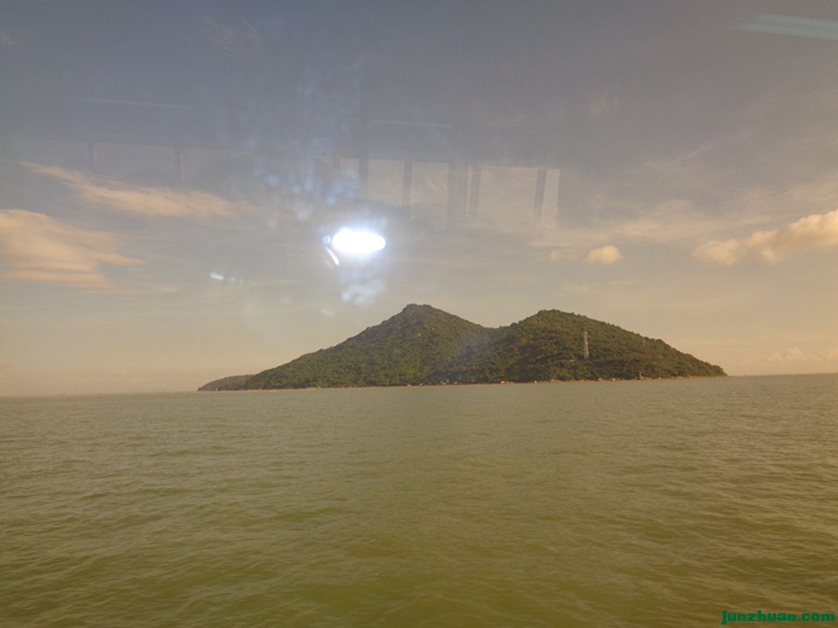 DSC00734_.jpg