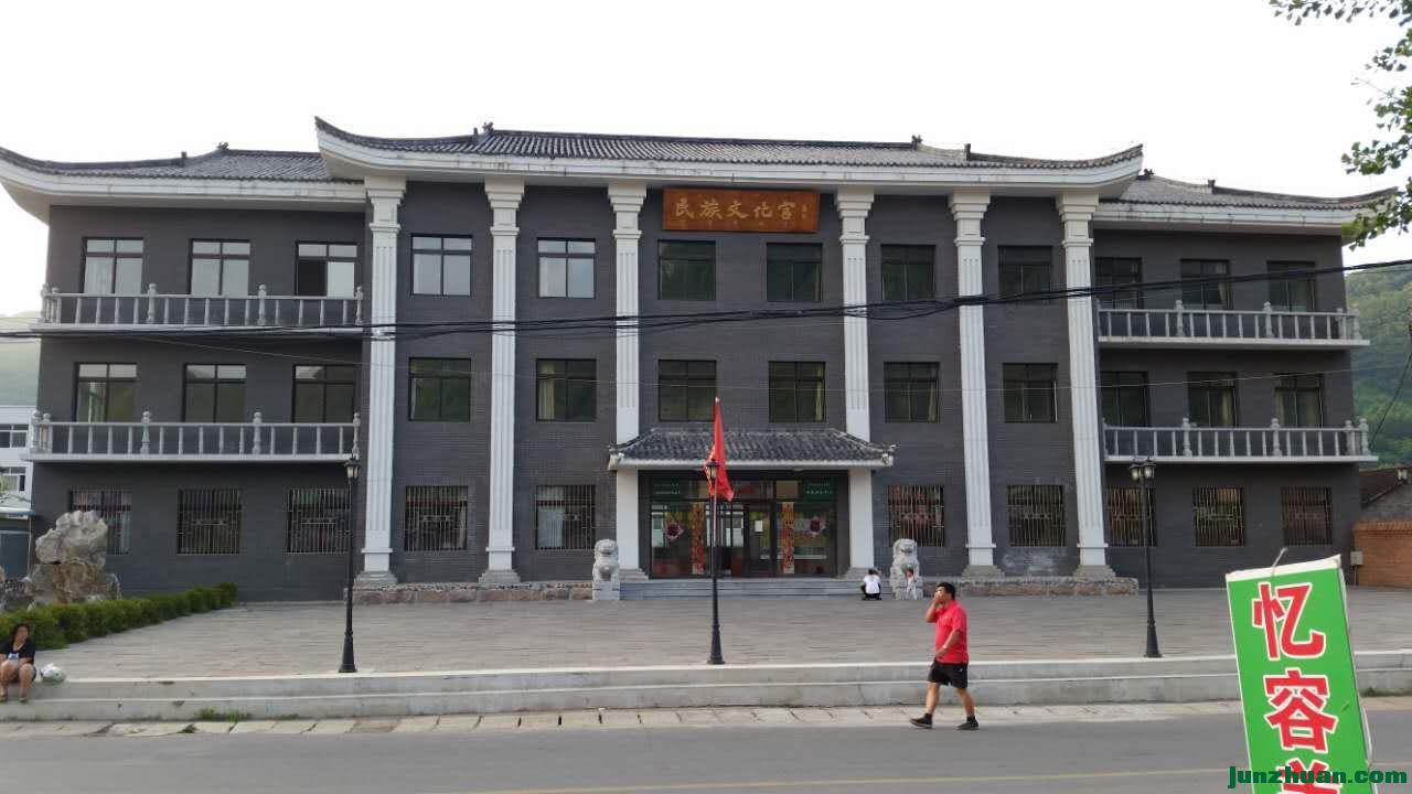 Ļ.jpg