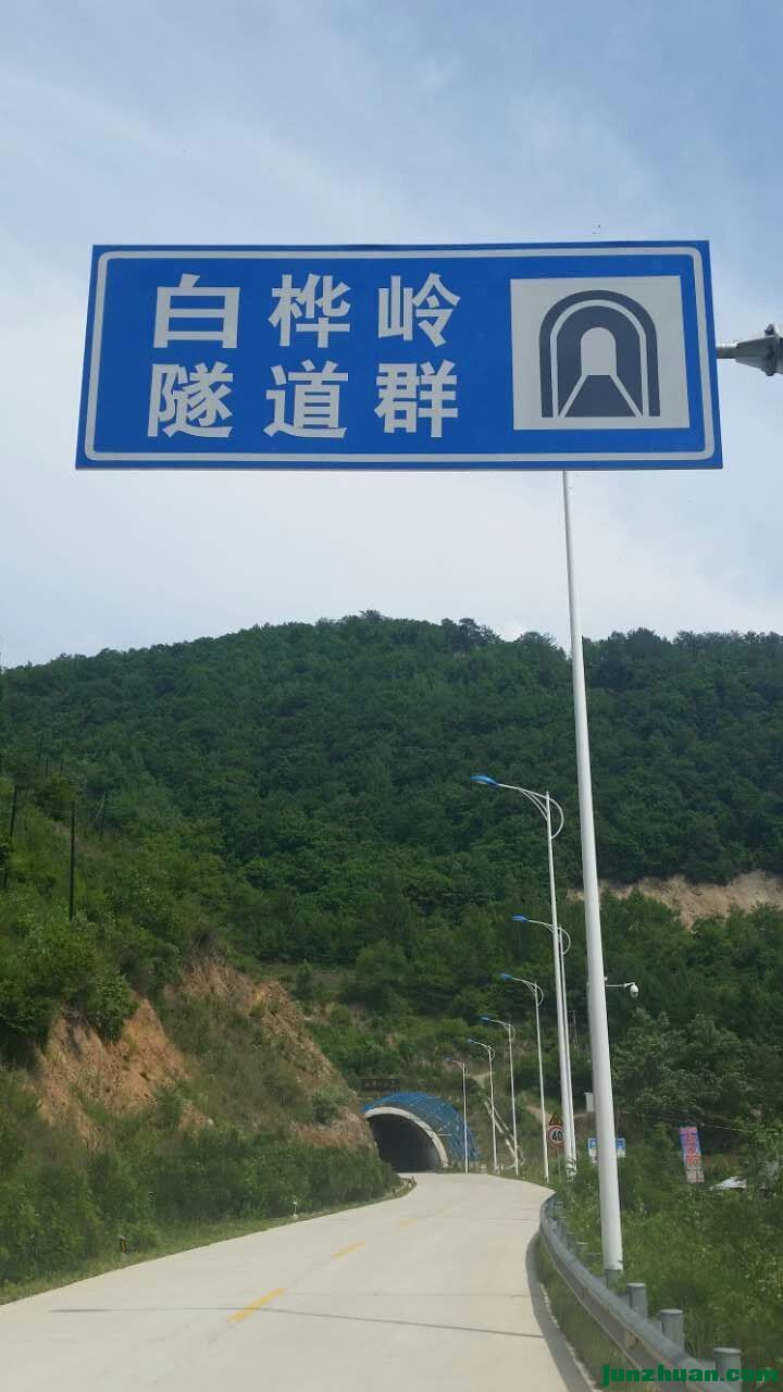 .jpg