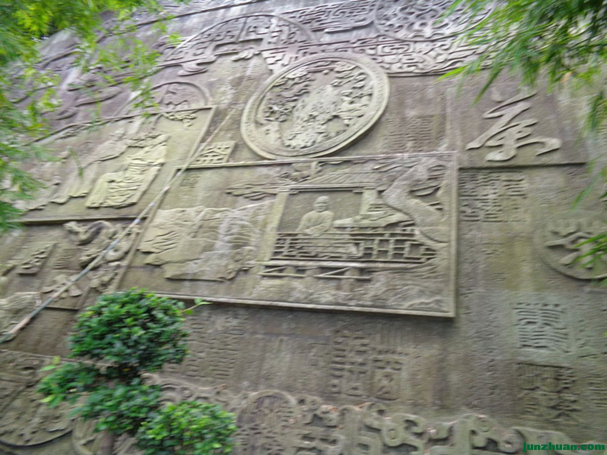 DSC02524_.jpg