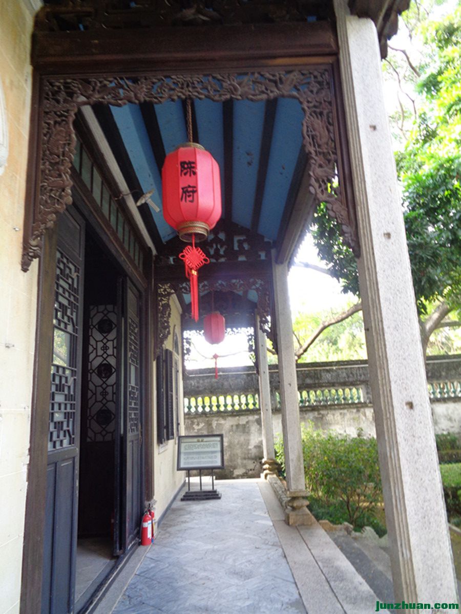 DSC02759_.jpg