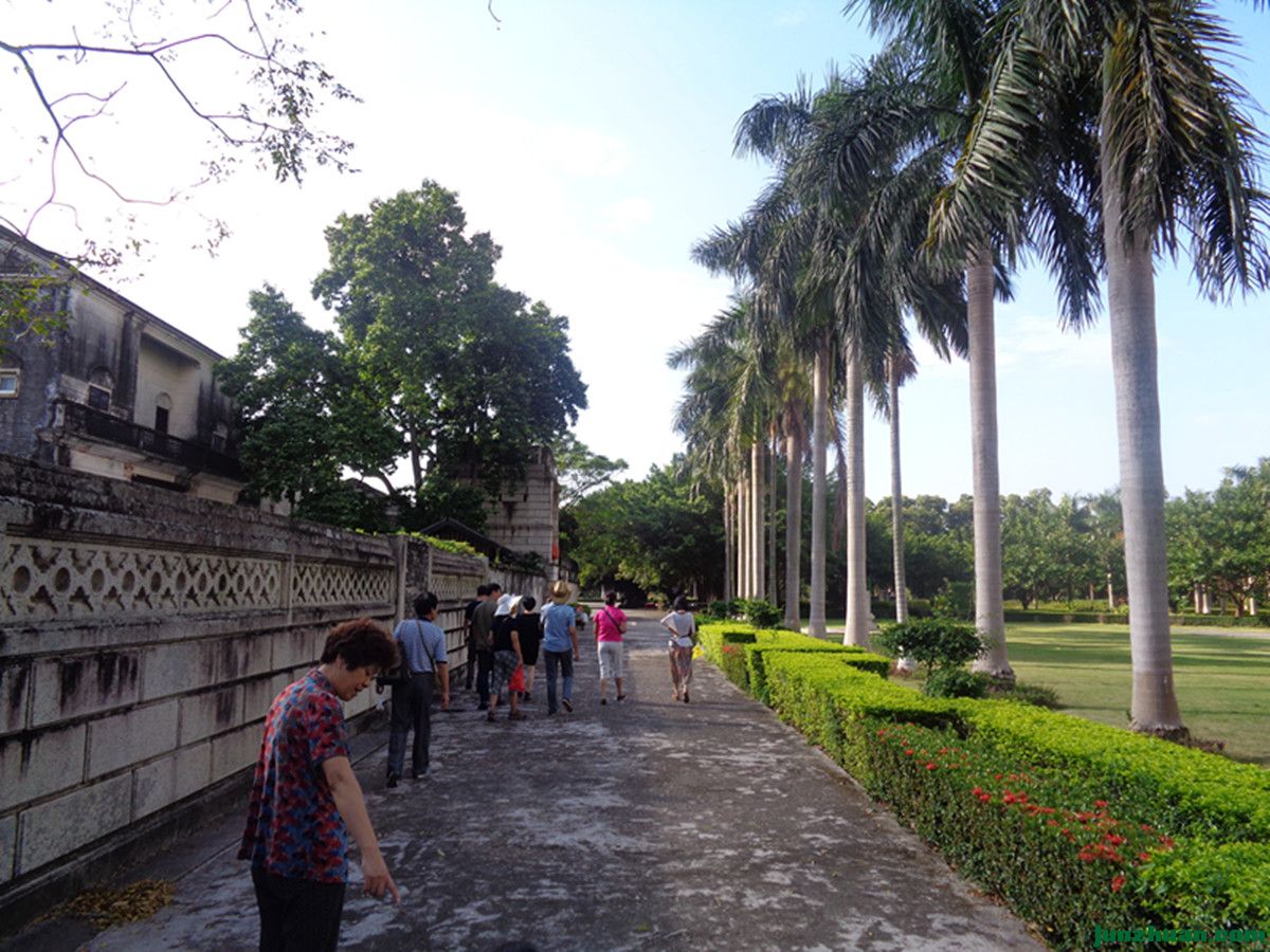 DSC02818_.jpg