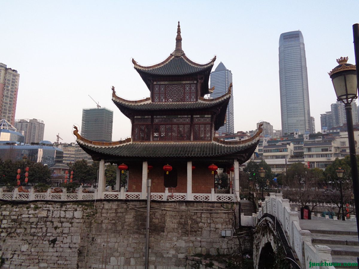 DSC07301_.jpg