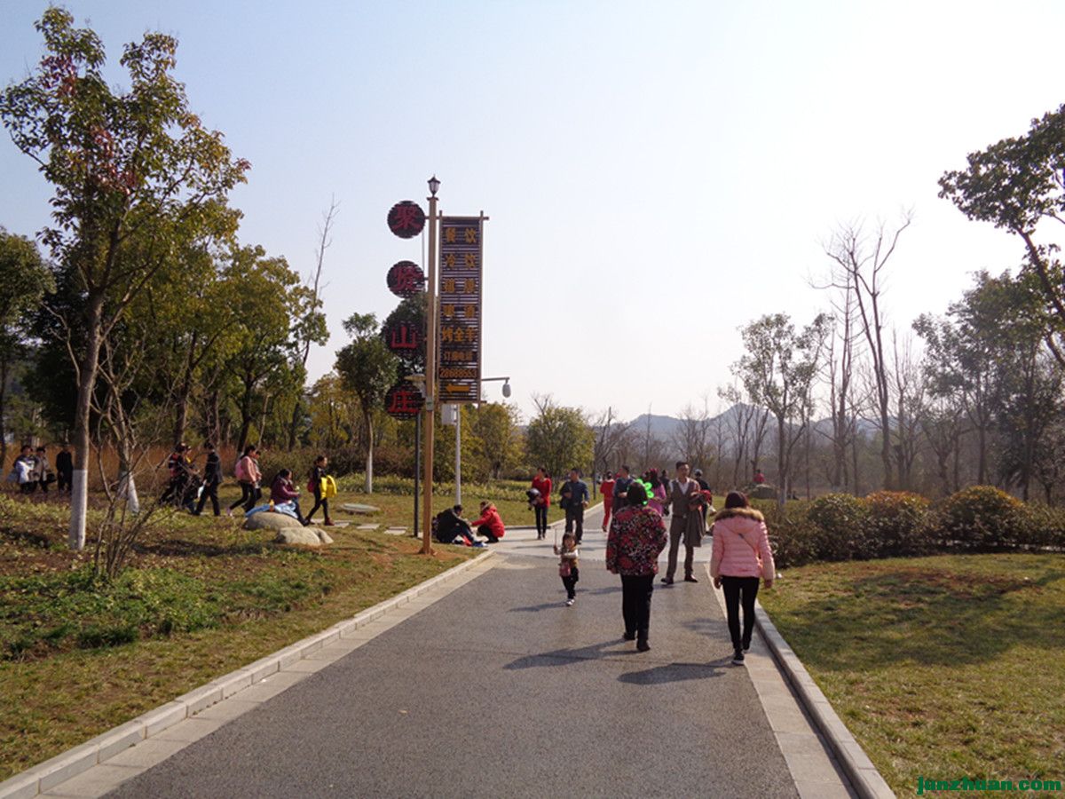 DSC06912_.jpg