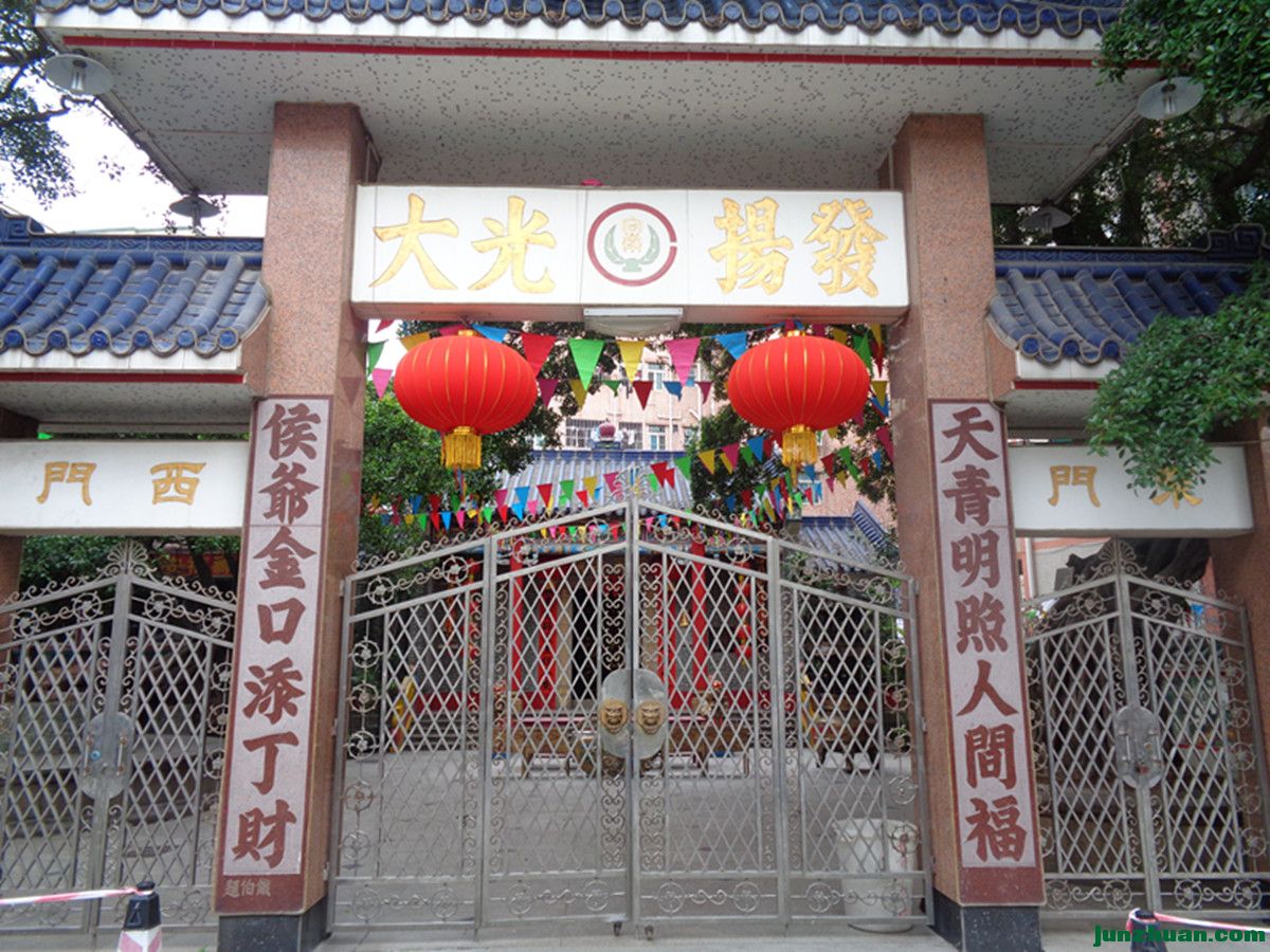 DSC07551_.jpg