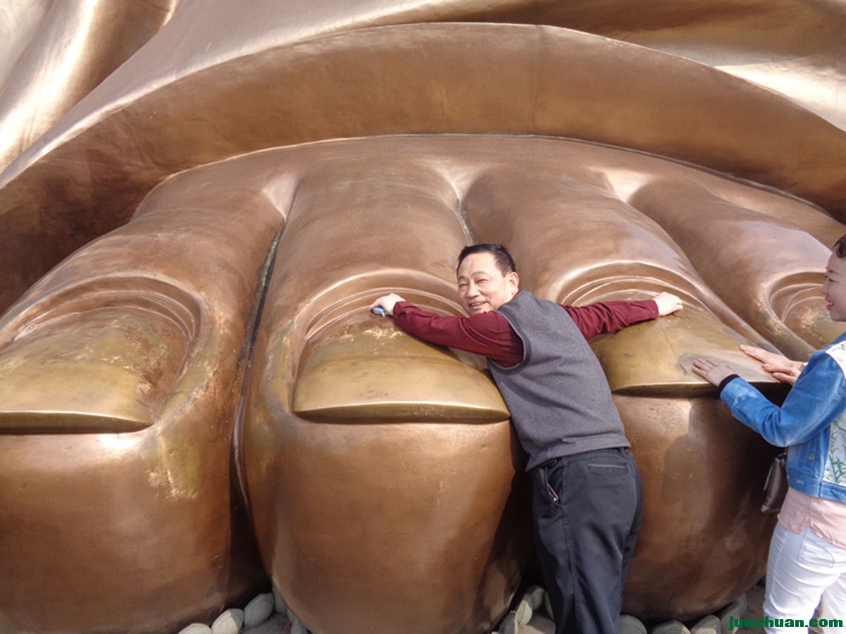 DSC03497_.jpg