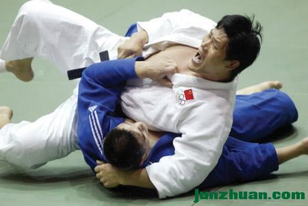46-140R6150533K6.jpg