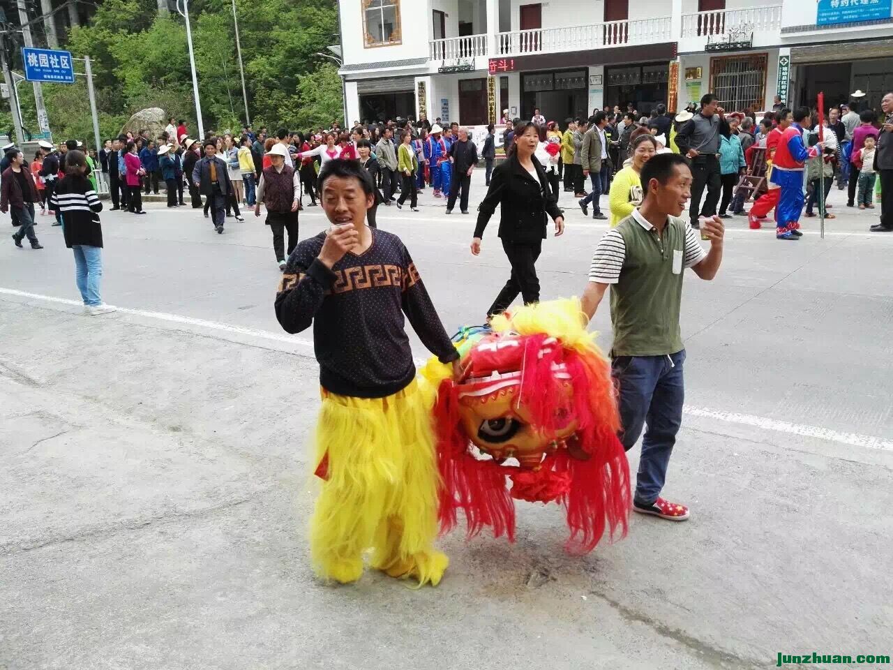ڸ3.jpg