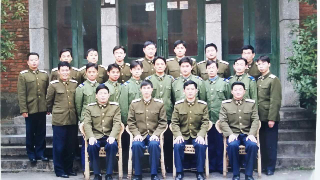 ǰʶ쵼ǿѧ