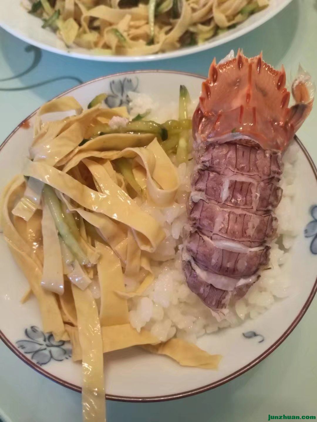 psb0MLFTNSD.jpg