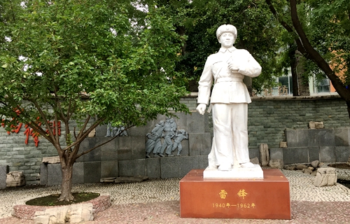 02.jpg