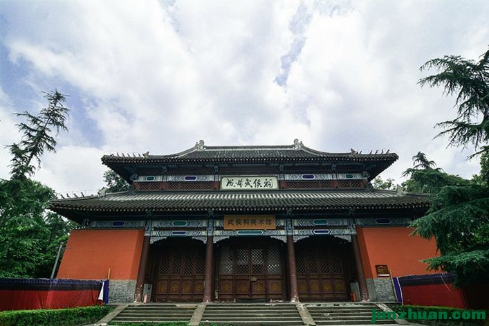 12002-004.jpg